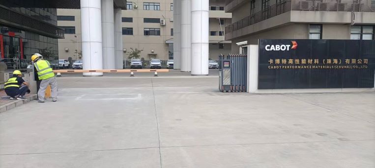 珠�v卡博�?loading='lazy'